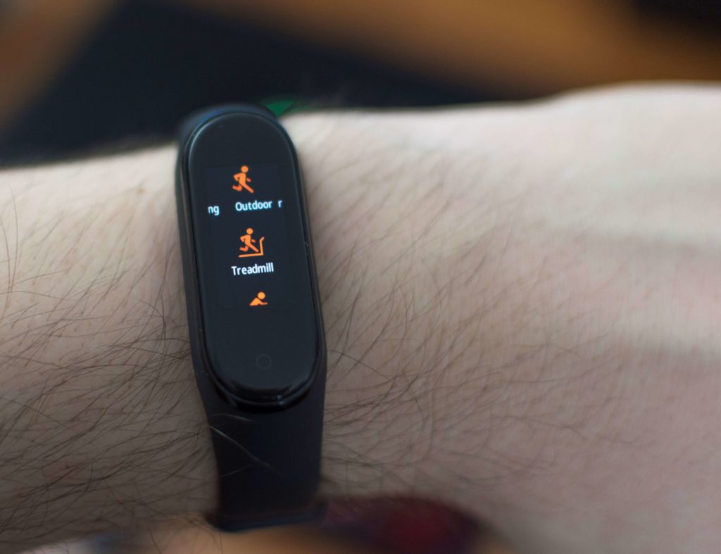 Xiaomi Mi Band 4 Fitness Tracking