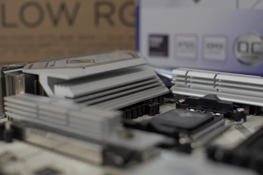 ASRock X870 Steel Legend VRM Heatsinks
